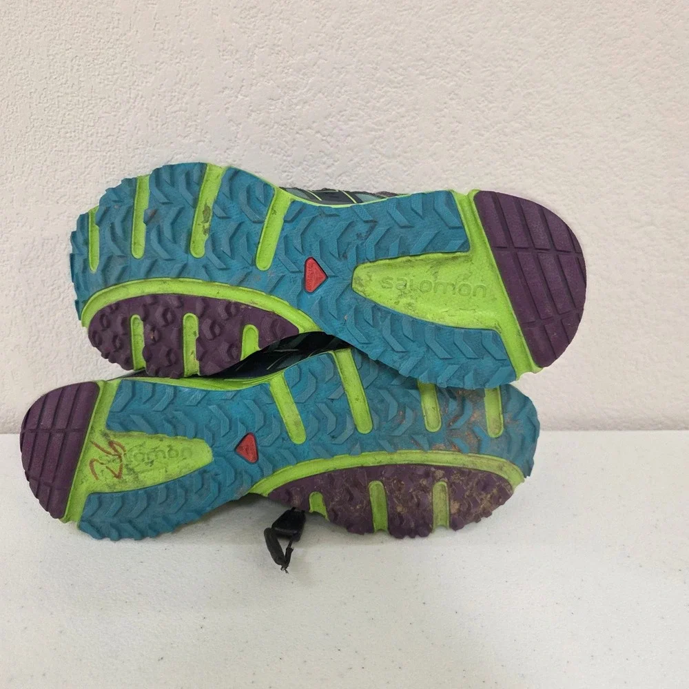 Salomon brand model